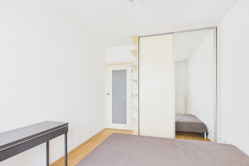 2 pokoje | Wynajem | 800m METRO KONDRATOWICZA