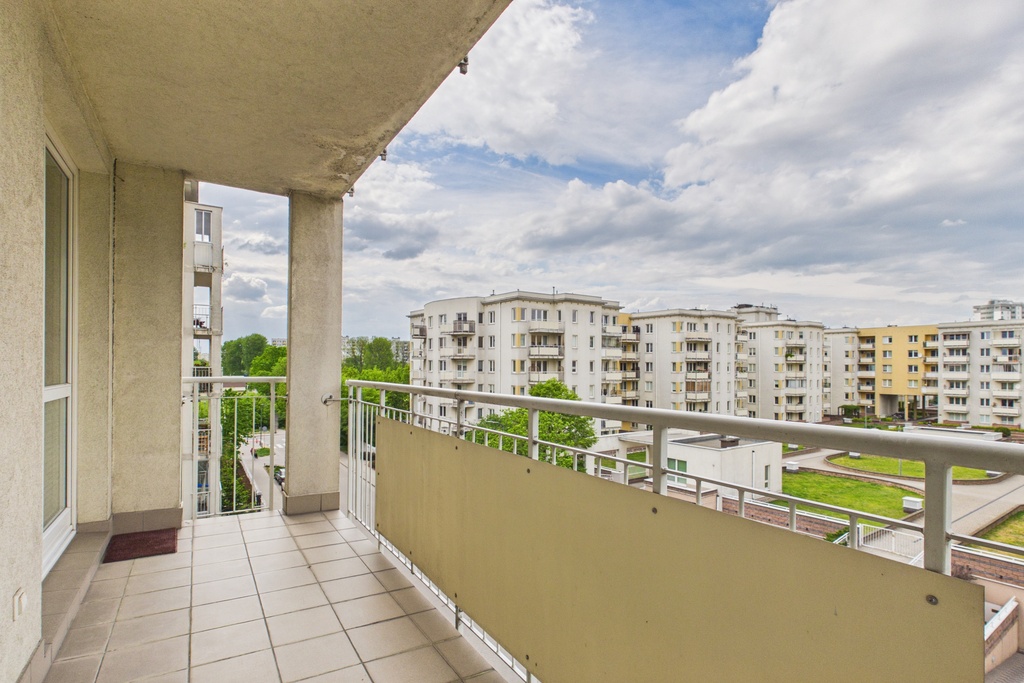 2 pokoje | Wynajem | 800m METRO KONDRATOWICZA